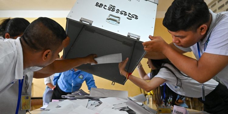 Myanmars Election Czar Visits Cambodia To Observe Sham Election