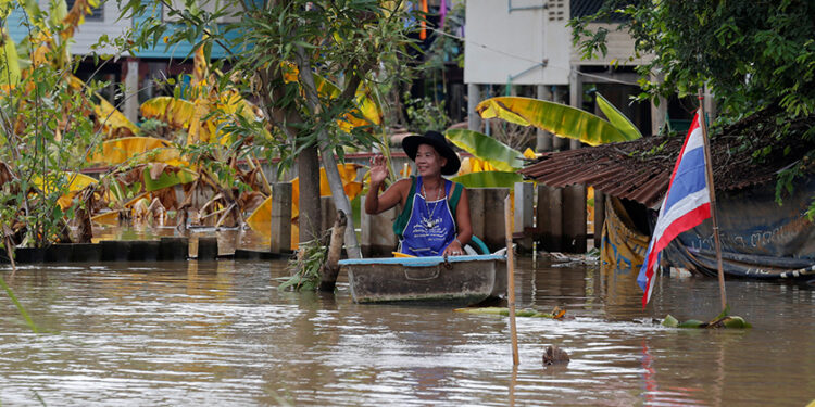 Thailand Floods Kill 23, Cause $300M Damage