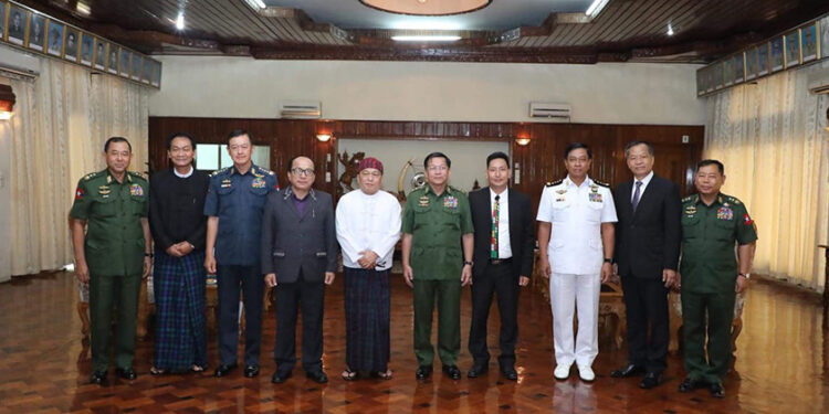 Myanmar Military Chief Meets Kachin Religious Leader