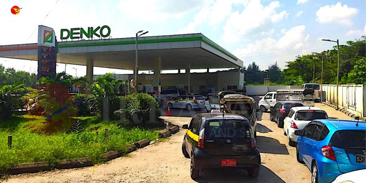 Myanmar Regime Runs Low on Dollars, Increasing Fuel Prices